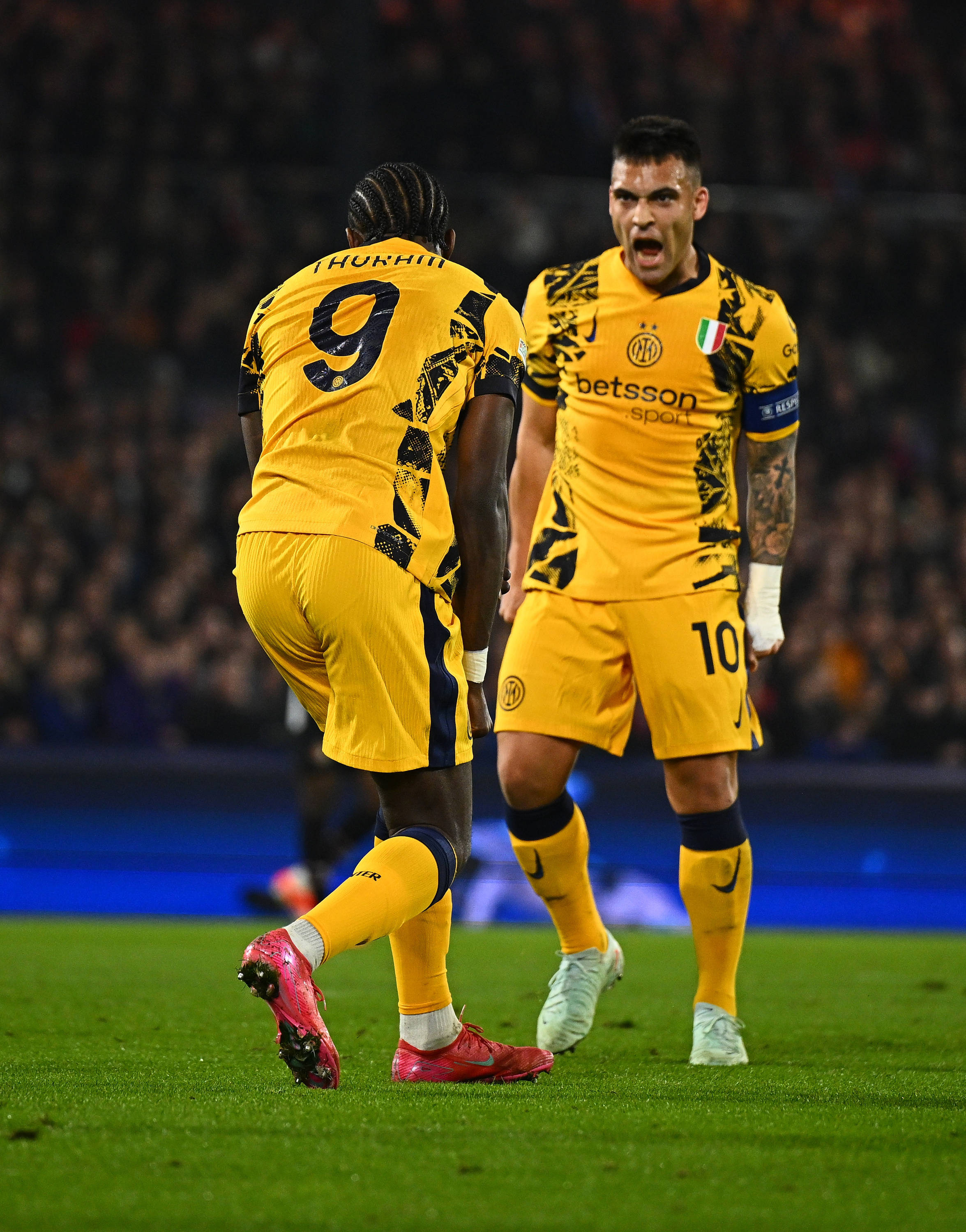 费耶诺德国际比赛日刷新队史纪录,志在足总杯名次提升,信心回归,团队化学反应显著的简单介绍-爱游戏体育官网